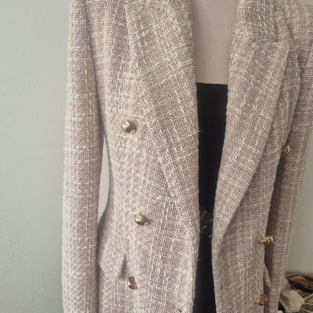 Zara Women's Blush Tweed Blazer with Gold Accents